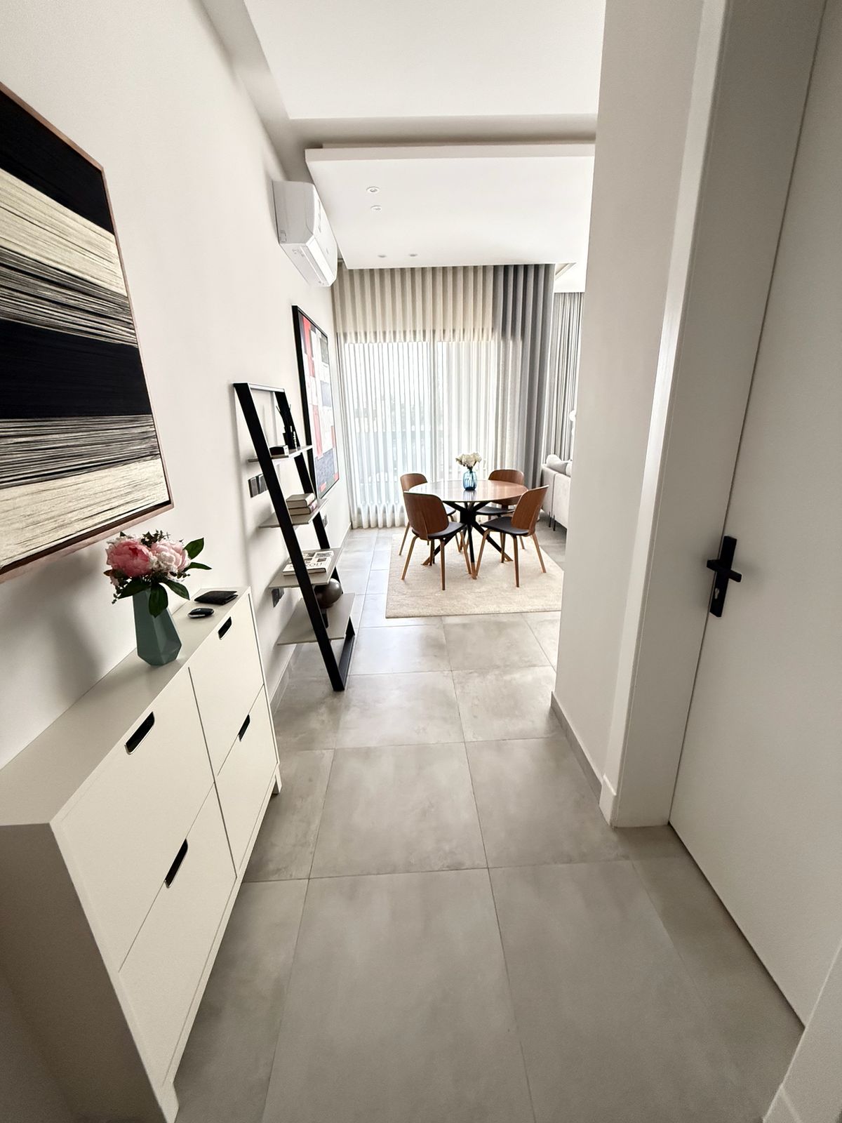 شقة سيل مؤثثة ,(كود128)