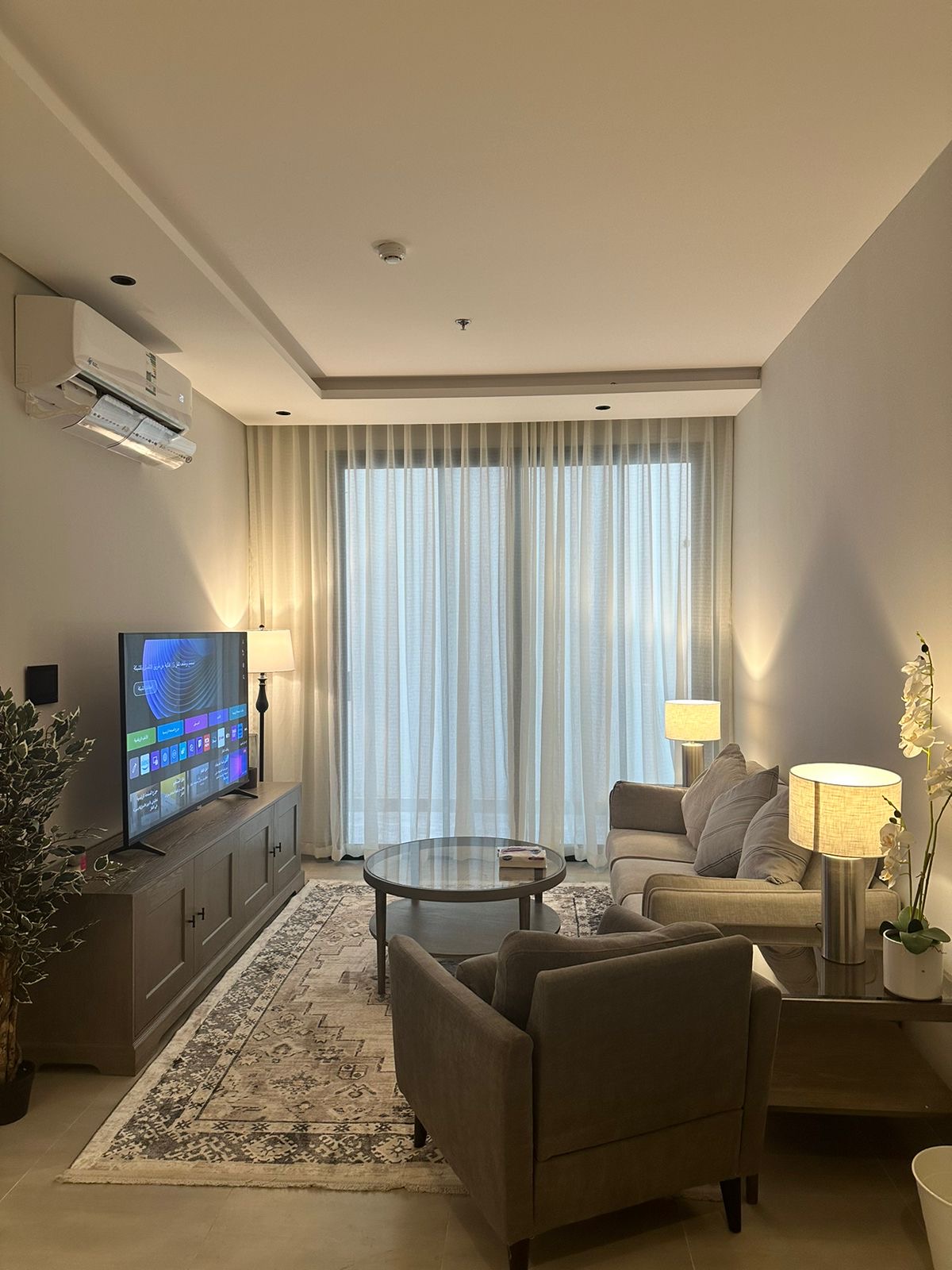 شقة مؤثثة ، نصل 14 ( كود 82 ) 