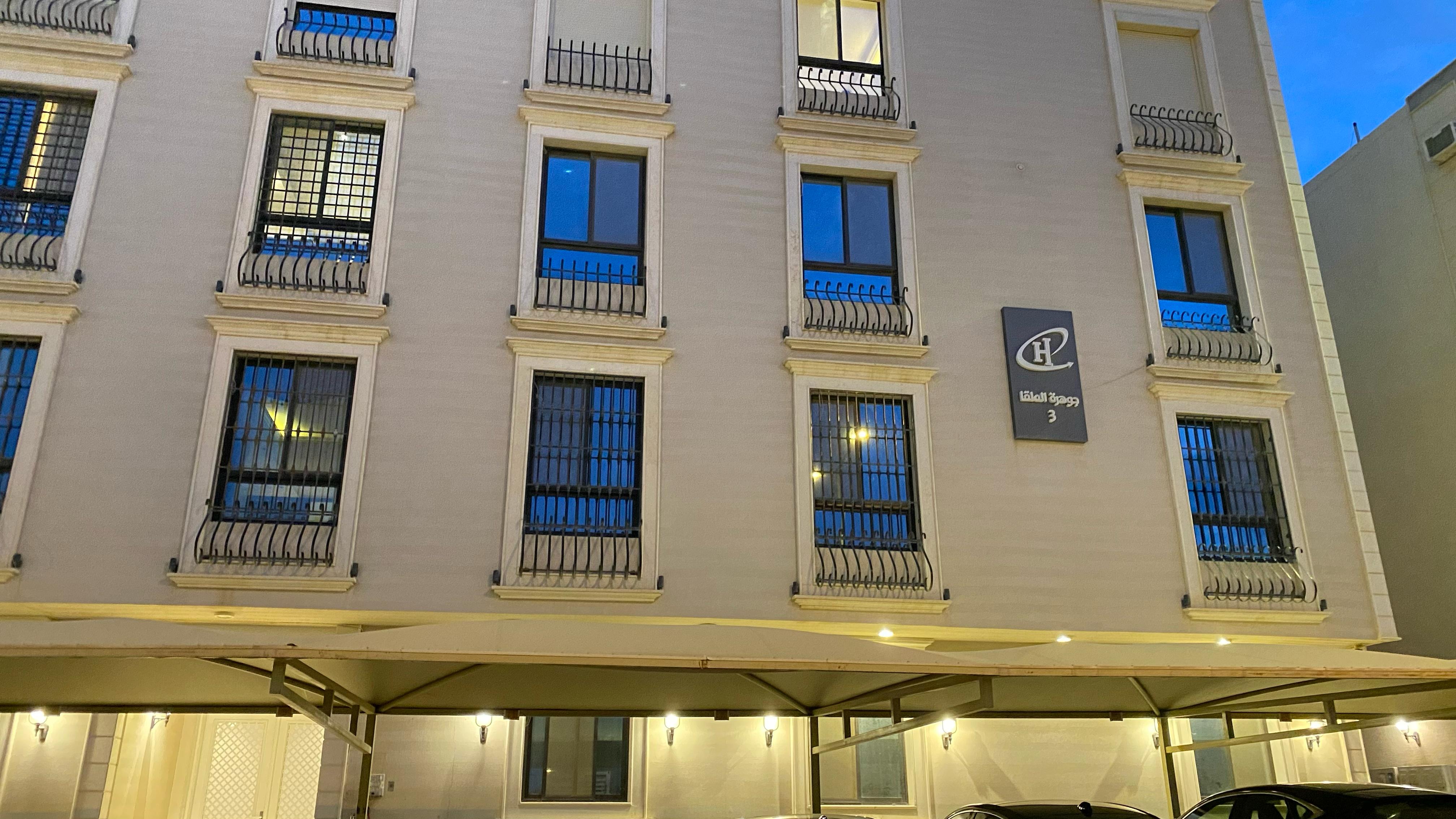 شقة ، جوهرة الملقا 3 ( كود 119 )