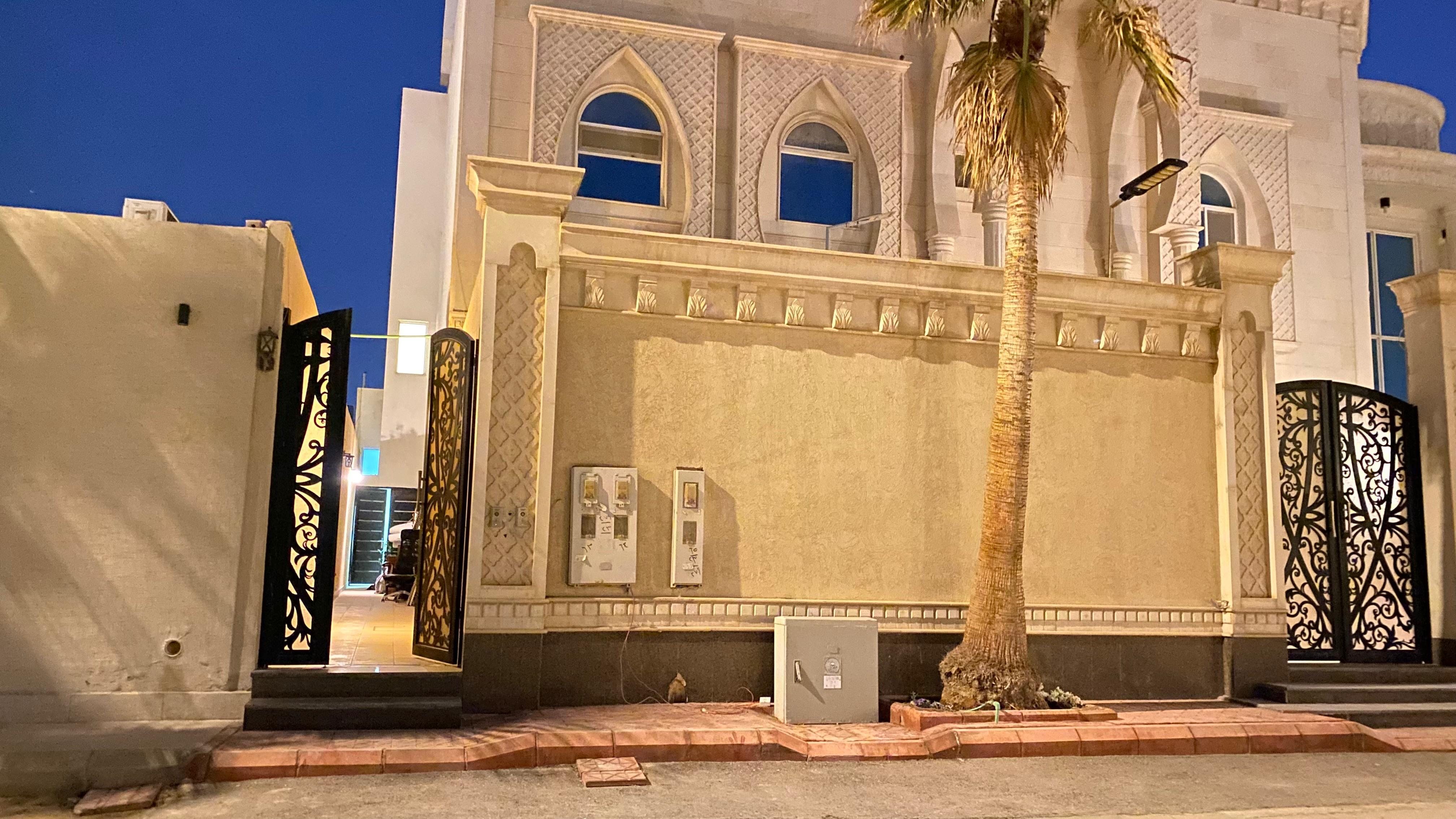 شقة,في فيلا مدخل خاص كود(126)