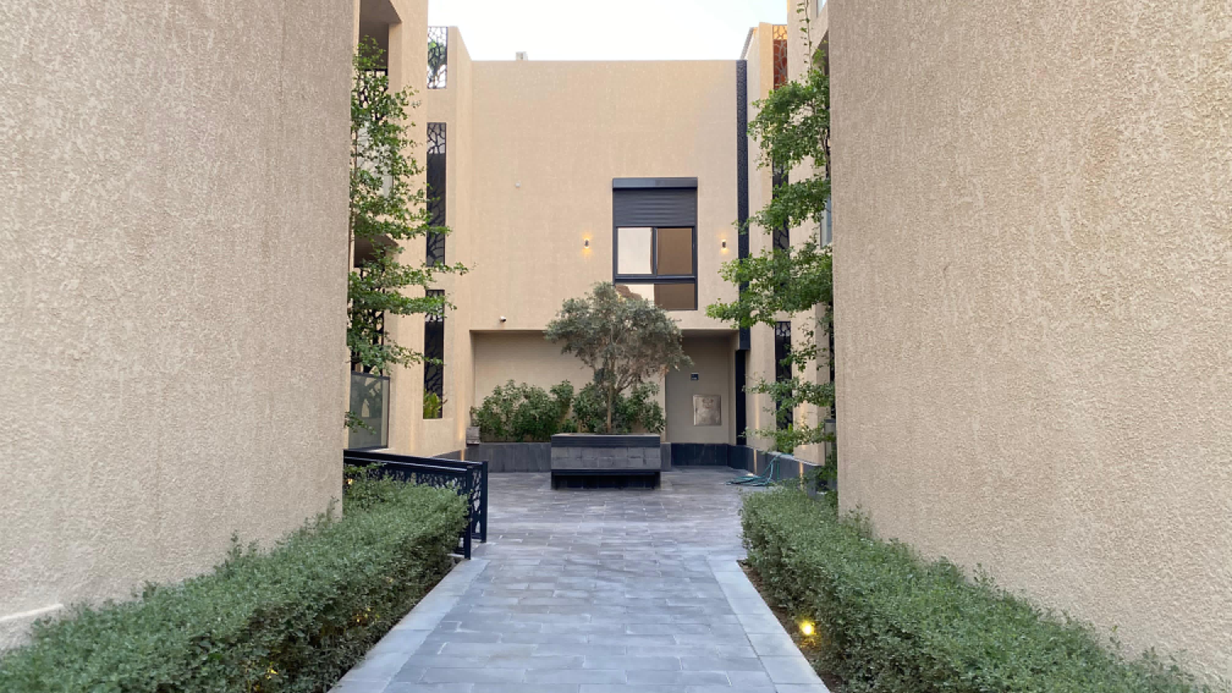 شقة للبيع ( كود 73)